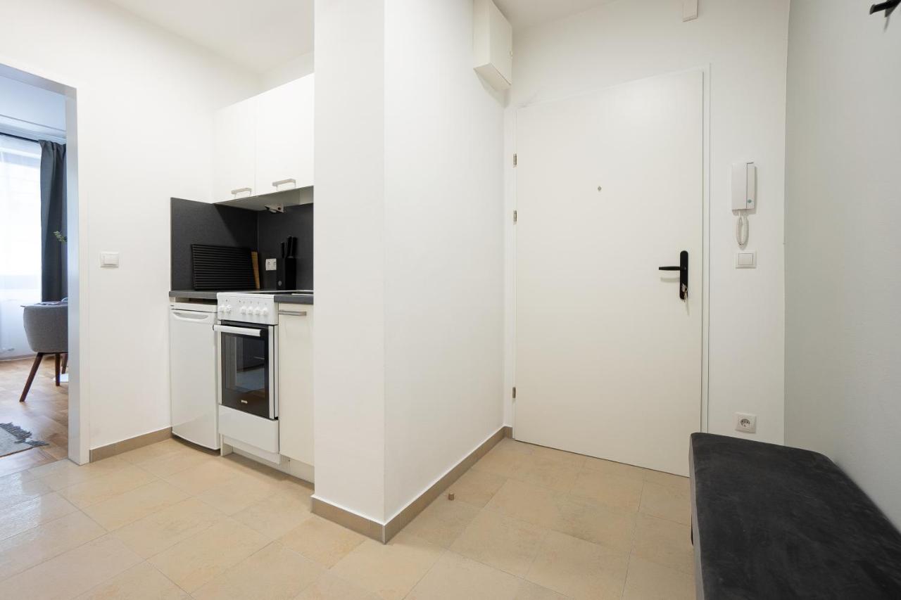 Bright Stylish Apartment In A Top Location Vienna Esterno foto